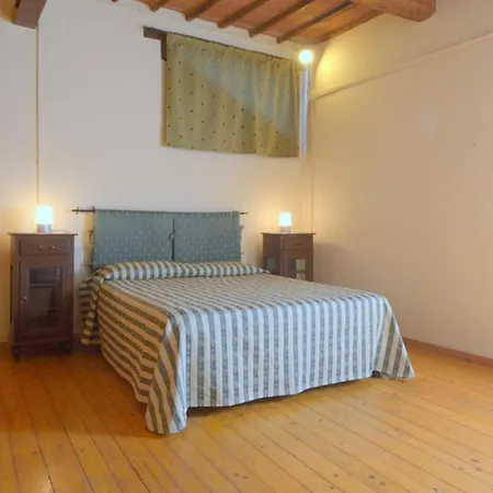 Vaiano Sleeps 21 Pool Air Con Wifi * Paciano